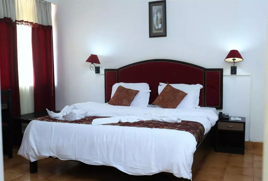 hotel alor grande holiday goa_shabavizparvaz_08.jpg